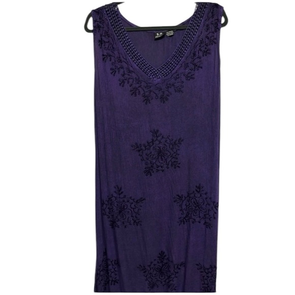 S.R.Fashions Dresses & Skirts - S.R. Fashions Embroidered Summer Maxi Dress